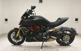 DUCATI DIAVEL 1260 S 2022