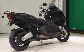 APRILIA SRV850 2015