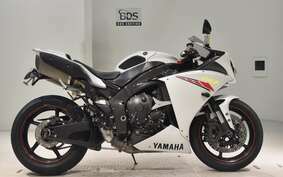 YAMAHA YZF-R1 2010