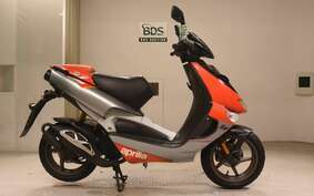 APRILIA SR50 TEJ0