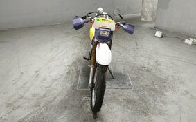 SUZUKI DR250R SJ45A