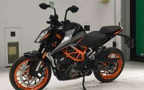 KTM 390 DUKE 2023 JPJ40