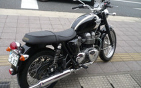 TRIUMPH BONNEVILLE T100 2005 J9052G