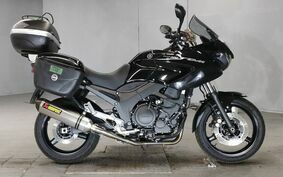 YAMAHA TDM900 2011 RN181