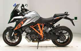 KTM 1290 SUPER DUKE GT 2019