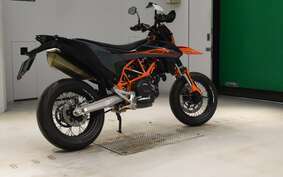 KTM 690 SMC R 2022 LSV40