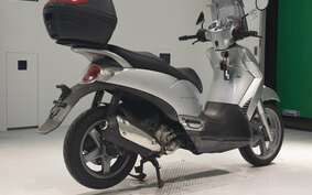 APRILIA SCARABEO 250IE