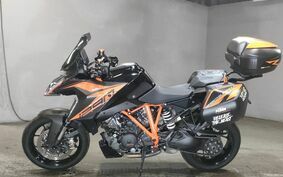 KTM 1290 SUPER DUKE GT 2020 V6940