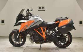 KTM 1290 SUPER DUKE GT 2016 V6940