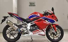 HONDA CBR250RR A MC51