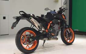 KTM 890 DUKE R 2022