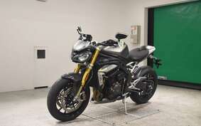 TRIUMPH SPEED TRIPLE RS 2021