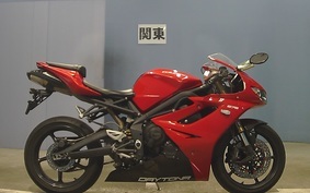 TRIUMPH DAYTONA 675 2013 MD1066