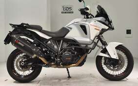 KTM 1290 SUPER ADVENTURE T 2015