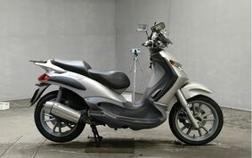 PIAGGIO BEVERLY 125 M281