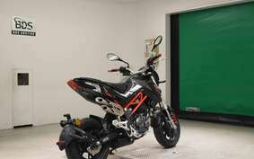 BENELLI TNT125