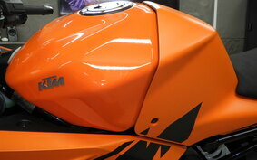 KTM 390 RC 2022 JYJ40