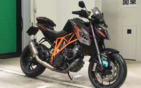 KTM 1290 SUPER DUKE R 2016 V3940