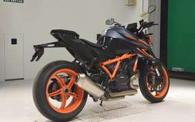 KTM 1290 SUPER DUKE R 2023