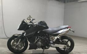 KTM 990 SUPER DUKE 2005 VD940