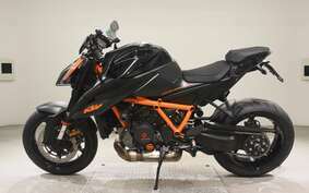 KTM 1290 SUPER DUKE R 2020