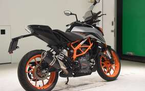 KTM 390 DUKE 2022