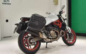 DUCATI MONSTER 821 2015