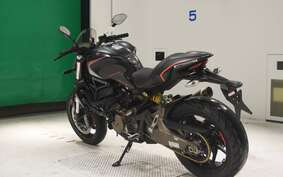 DUCATI MONSTER 821 2015