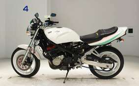 SUZUKI BANDIT 250 V Type GJ77A