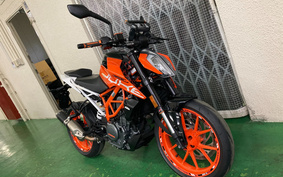 KTM 390 DUKE 2017 JPJ40