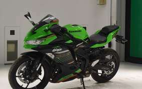 KAWASAKI ZX-25R ZX250E