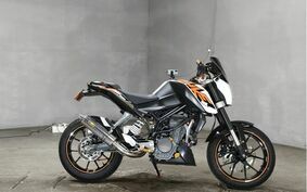 KTM 125 DUKE JGA40