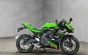 KAWASAKI ZX-25R ZX250E