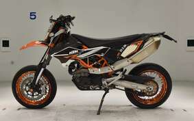 KTM 690 SMC R 2013