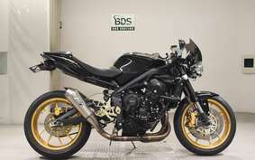 TRIUMPH STREET TRIPLE R 2010