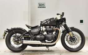 TRIUMPH BONNEVILLE BOBBER 2020 AD90HW