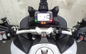 DUCATI MULTISTRADA 1200 S 2015 AA02J