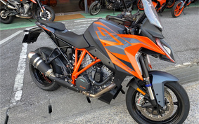 KTM 1290 SUPER DUKE GT 2023 V6940