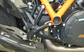 KTM 1290 SUPER DUKE R 2022