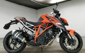 KTM 1290 SUPER DUKE R 2016 V3940