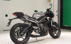 TRIUMPH STREET TRIPLE R 2022