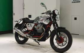 MOTO GUZZI V7 RACER 2015