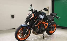 KTM 1290 SUPER DUKE R 2022 V3940