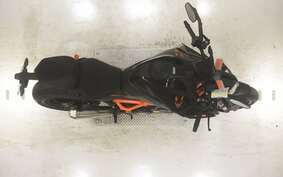 KTM 1290 SUPER DUKE R 2020 V3940