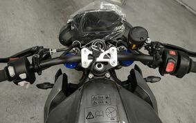 TRIUMPH STREET TRIPLE RS HDA61