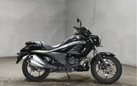 SUZUKI イントルーダー150 DY11A