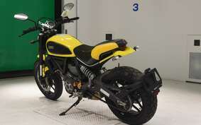 DUCATI SCRAMBLER ICON 2015