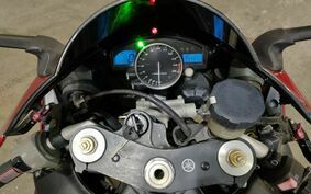 YAMAHA YZF-R1 2004 RN13N