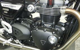 TRIUMPH SPEED TWIN 2023 AD85H4