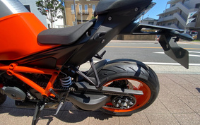 KTM 1290 SUPER DUKE R 2023 V3940